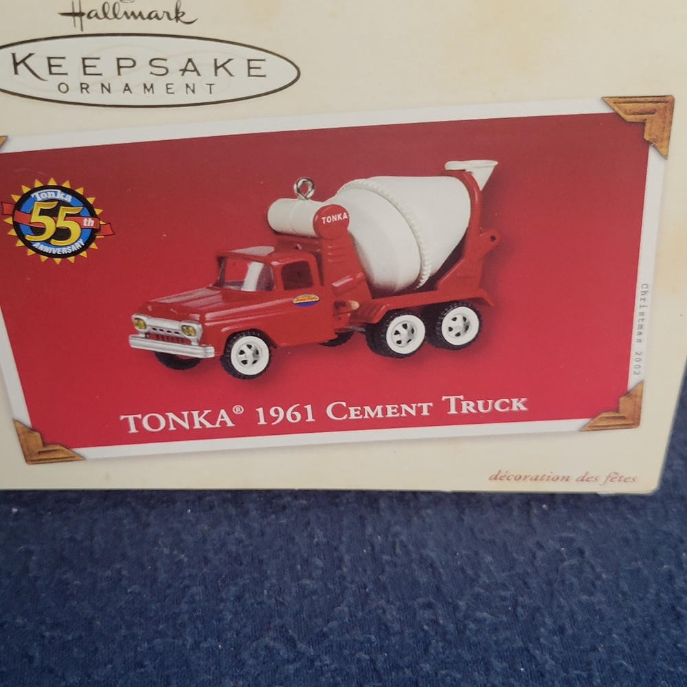 Hallmark 1961 Tonka Cement Truck Ornament